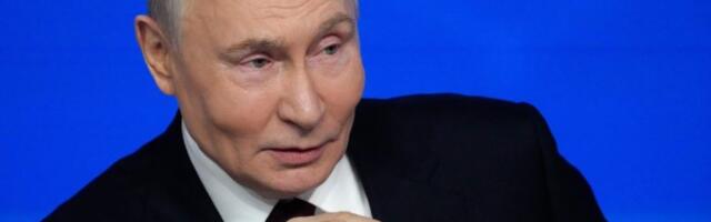 NOVINAR ZAPROSIO DEVOJKU PRED PUTINOM! Pozvao ga i na venčanje - NEVEROVATNA REAKCIJA PREDSEDNIKA RUSIJE! (VIDEO)