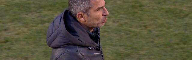 Navijači Partizana teraju Nenada Stojakovića iz kluba