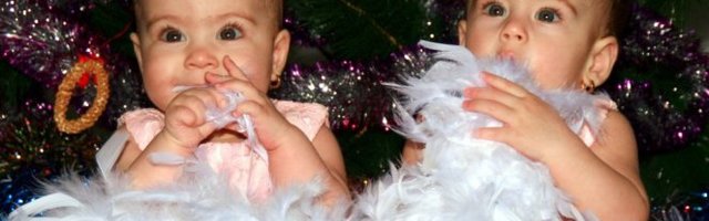 SAMO VESELO! Od ranog jutra ona đuska, a sestra je gleda u čudu! (Video)