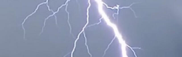 GROM UBIO MEŠTANINA SELA MAŽUČIŠTE! Komšije u neverici