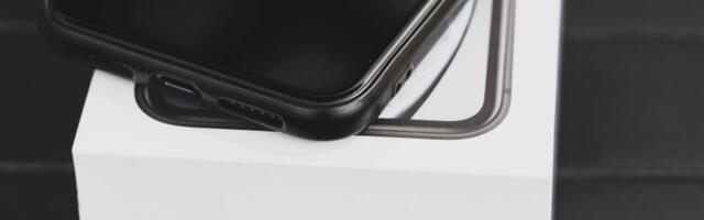 Znak jabuke kao statusni fetiš: Koliko dana u proseku mora da radi jedan Kragujevčanin da bi kupio najnoviji iPhone?