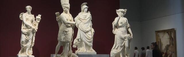 Zajed Nacionalni muzej u Abu Dabiju velika atrakcija, dnevno više od 3.000 posetilaca