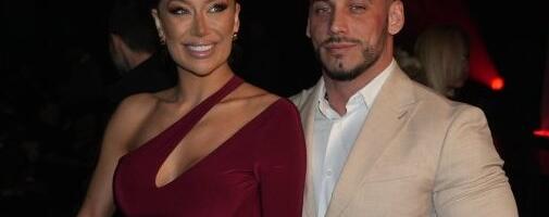 INTIMNA FOTKA TEE TAIROVIĆ PROCURILA IZ TELEFONA: Pevačica napustila Srbiju, OVO je tajna lokacija njenog MEDENOG MESECA!