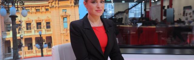 Ministarka na Vaskrs objavila emotivni snimak: Otkrila šta je u porodilištu doživela po rođenju sinova (VIDEO)