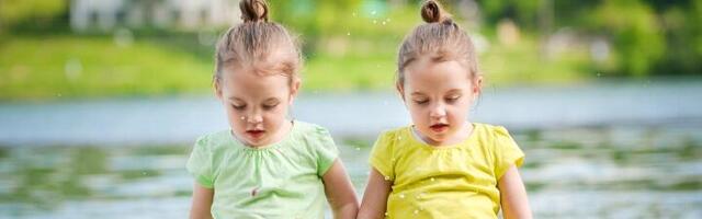 Rođena je sa 2 glave i jednim telom! Kada su je operisali desilo se nešto uznemirujuće (VIDEO)