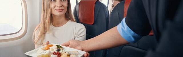 OVA SEDIŠTA U AVIONU IZBEGAVAJTE U ŠIROKOM LUKU! Bivša stjuardesa otkriva zašto su opasna