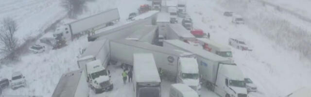 Више од 100 возила учествовало у ланчаном судару (видео)