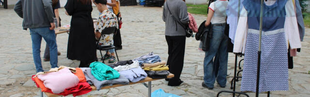 “Tim 42“ organizovao razmenu knjiga i garderobe