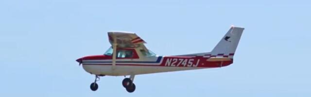 Instruktor letenja usred leta skočio iz aviona i poginuo, njegova učenica sama prizemljila avion