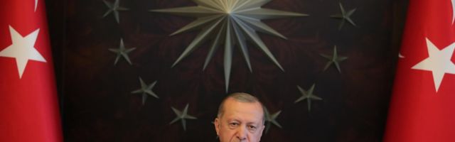 Erdoganova Turska na ivici noža