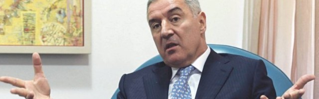 (FOTO) MILO I DPS SE KRIJU IZA NARODA! Pojavio se novi poziv ZA MITING!