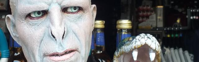 Prve fotografije sa snimanja serije o Hariju Poteru: Fanovi upali u Trans u Londonu (FOTO)