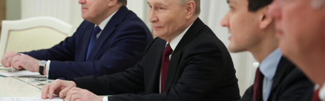 „PET SATI MUČENJA!“ Putin se sprdao pred kamerama: &quot;Toliko sati sa Vitkofom i Kušnerom – zamislite taj skandal, a ja SAM!&quot;