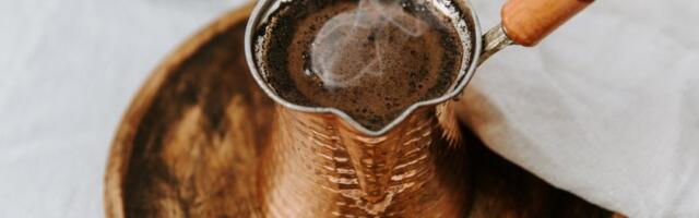 Voda za kafu ne sme da proključa 2 puta: Rizik raste sa svakom šoljom koju popijete