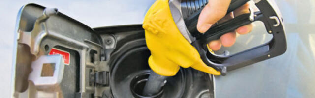 Точење горива на „немачки начин“