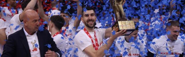 KNINSKA KOBRA UJELA MEGU I DONELA ZVEZDI TROFEJ! Ognjen Dobrić se zabrojao u Nišu...