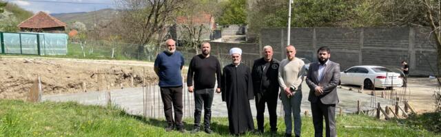 Muftija Dudić obišao radove na izgradnji džamije u Bajevici