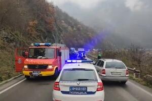 Помоћ ватрогаса у саобраћајним несрећама вишеструка - најтеже је кад међу повређенима има деце