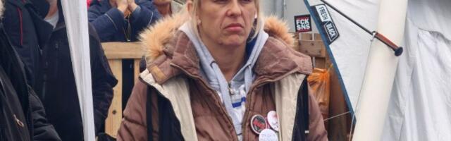 Grupa Subotičana sedmi dan blokira saobraćaj u centru grada u znak podrške Dijani Hrki