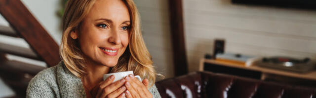 DVE KAFENE KAŠIKE OVE BILJKE PRELITI KLJUČALOM VODOM… Magistarka farmacije otkriva kakav se narodni lek krije u njoj