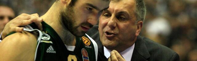 Željko se vratio kući: Obradović ponovo u Panatinaikosu, evo kako su ga dočekali u OAKA areni (VIDEO)