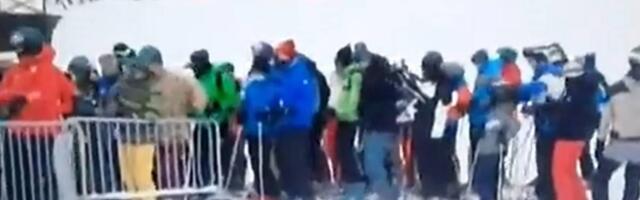 Počela je sezona skijanja na Kopaoniku i već imamo prizore od kojih smo se i prošle godine ježili