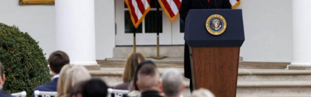 Политико: судови широм САД одбацују Трампову политику масовног притварања имиграната