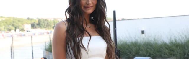 Pravljena je posebno za nju: Milica Pavlović je sinoć održala još jedan koncert za pamćenje, a malo ko zna da jednu stvar nosi na svakom od njih!