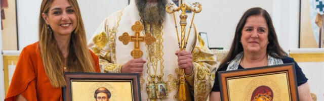 JEDINI SRPSKI KOLEDŽ DOBIO NOVU DIREKTORKU: Vladika Siluan dao blagoslov Leli Vuković da stane na čelo školske ustanove koja nosi ime Svetog Save