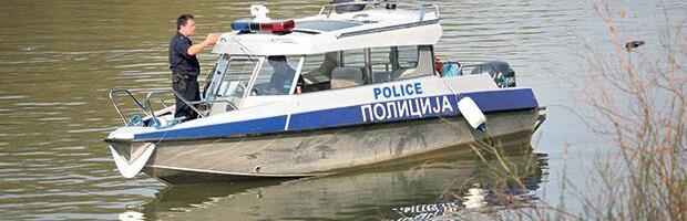 HOROR U NOVOM SADU! Pronađeno telo žene u kanalu Dunav-Tisa-Dunav, spasioci i policija na terenu