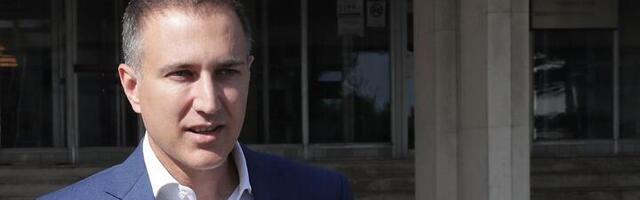 Stefanović: Nisam dao nalog da se prisluškuje Vučić