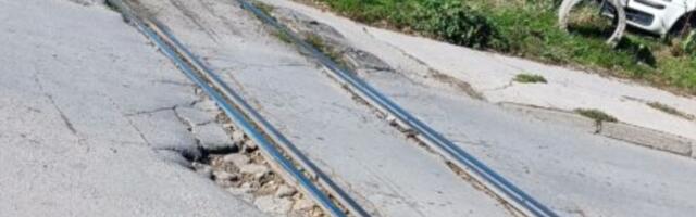 Rupa uz samu prugu u Hilandarskoj u Nišu zabrinula građane