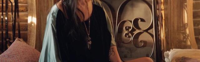 TRI BRAKA, TRI SINA, JEDNA PONOSNA MAMA! Elena Karić pokazala kako izgleda prava porodična sreća sa sinovima (FOTO)