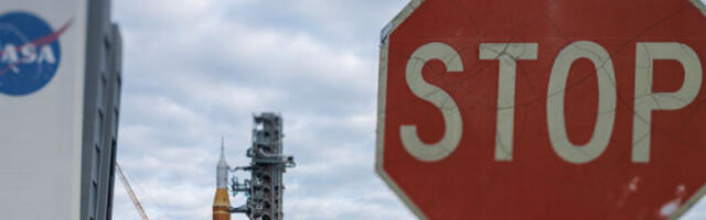 НАСА одложила мисију на Месец: Цурење водоника зауставило све на пет минута до лансирања