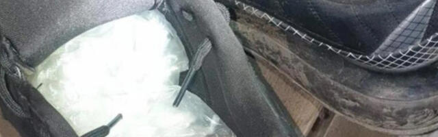 Šok u Bijelom Polju: Hteli da spale kokain, pa ustanovili da 20 godina “čuvaju” šećer u prahu