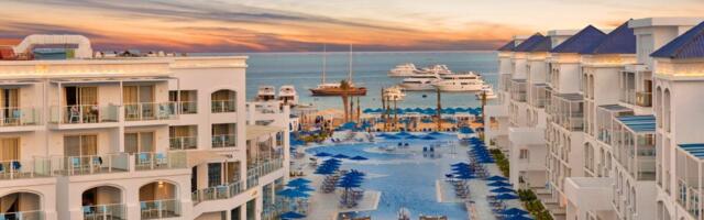 Pickalbatros Blu Spa Resort 5★ – moderan Ultra All Inclusive odmor u Hurgadi, u ambijentu prilagođenom odraslima i ritmu potpunog opuštanja