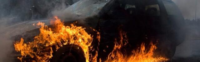 Uhapšen Nišlija jer je zapalio kontejner: Vatra se proširila i zahvatila četiri parkirana automobila