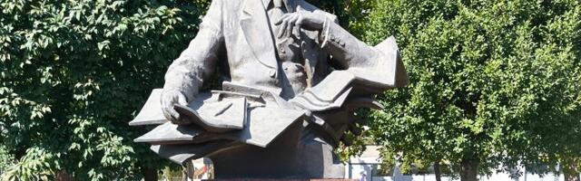 140 godina od rođenja Uzeira Hadžibejlija