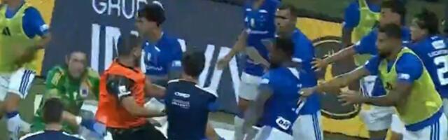 Bivši reprezentativac Srbije učestvovao u brutalnoj tuči: Sudija dao 23 crvena, ovo nije viđeno od 1954.