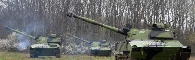 Обука копнених снага ВС на модернизованим хаубицама