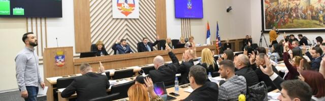 DS: Na dnevnom redu Skupštine Beograda predlozi odluka koje nanose štetu građanima