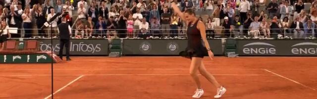 Sabalenka ipak odgovorila Novaku: Poslala srce, pa zaigrala "moonwalk"