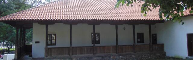 Kamerna verzija opere „Travijata“ na platou ispred Amidžinog konaka