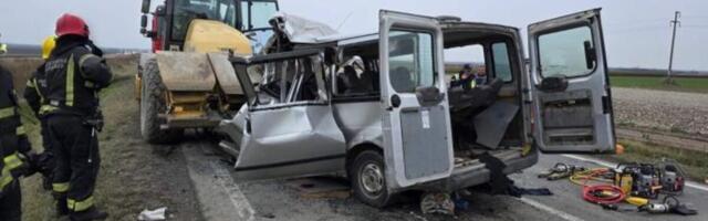 ODREĐENO ZADRŽAVANJE VOZAČU KOMBIJA ZBOG TEŠKE NESREĆE: Smrtno stradalo četvoro ljudi, isplivali i novi detalji!