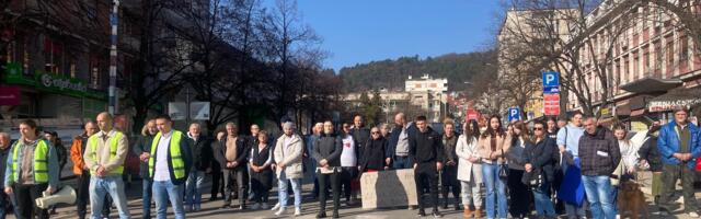 Prokupčani obeležavaju 13 meseci od tragedije u Novom Sadu