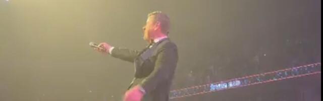 "Kakav prizor" Vlado oduševljeno pozdravio krcatu Arenu: Prisetio se turneje, pa se našalio "Tada sam pio..."