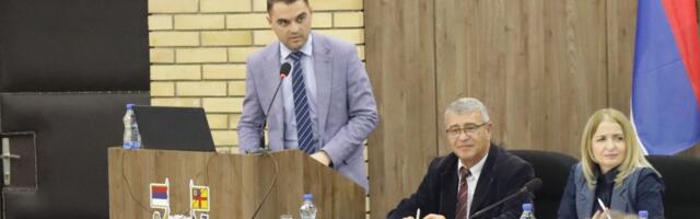 Petrović (Hrabro za Vranje): Pljačkanje budžeta se nastavlja