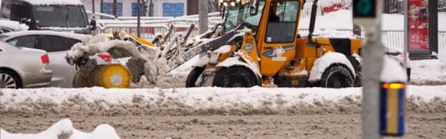 EKIPE SU NA TERENU, ČISTIMO SNEG PO PRIORITETIMA: Oglasio se direktor održavanja puteva!