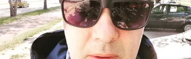 Naš muzičar doživeo prelom noge: Objavio sliku u gipsu i zabrinuo sve "Ljudi moji, puče k'o ledenica"