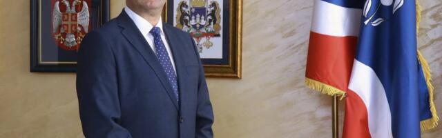 BLOKADERI NAPADAJU GRADONAČELNIKA ŠAPCA! Dr Pajić im kriv za otvaranje kladionice u PRIVATNOM LOKALU?!